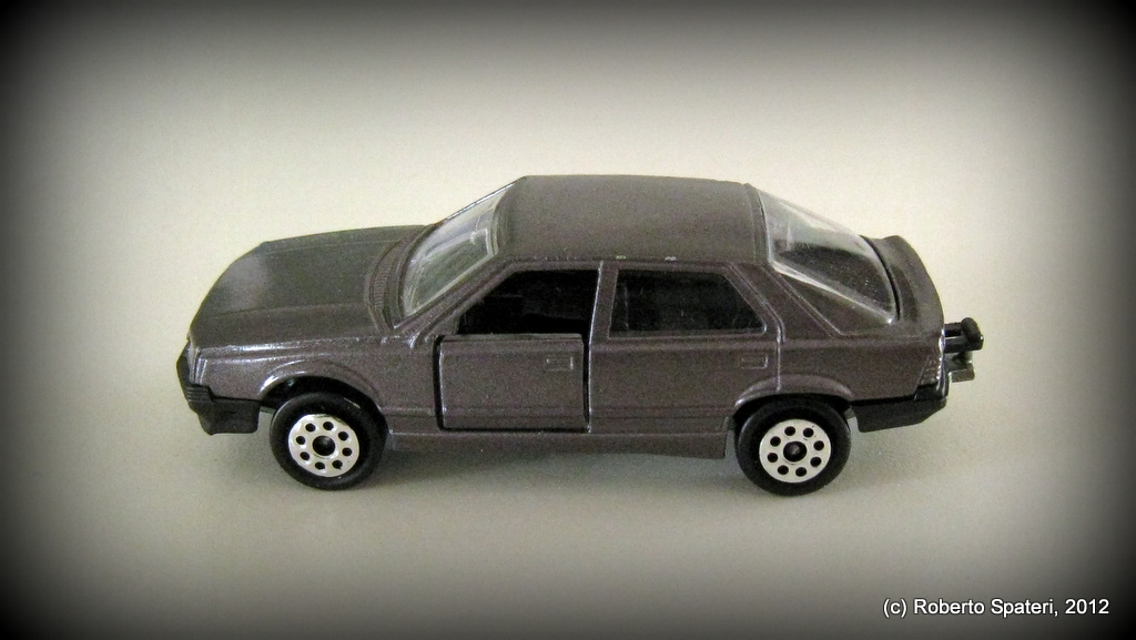 Majorette Renault 25 (n.222)